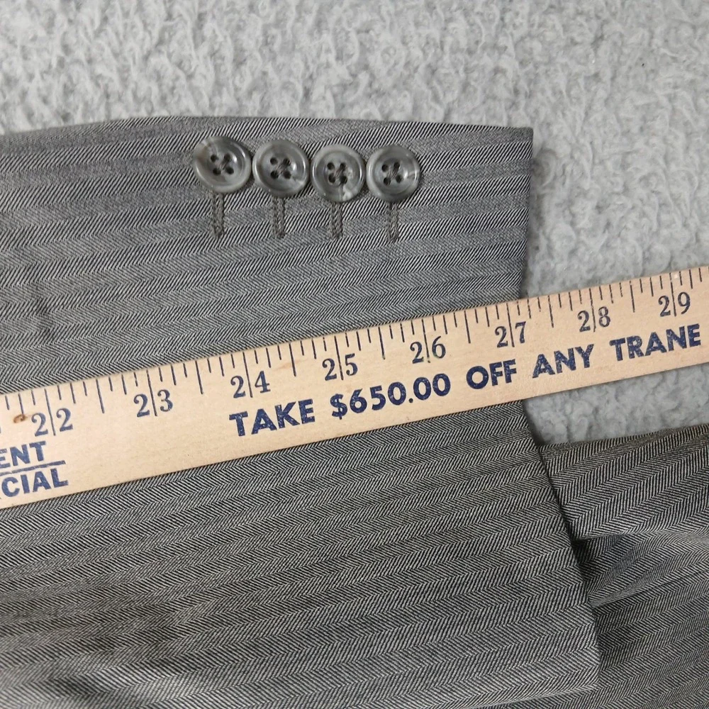 Alexandre London Men's‎ Gray Herringbone Blazer Sport Coat